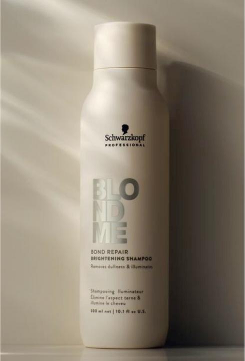 Actual product image Schwarzkopf Professional Blondme (300 ml, Liquid shampoo)
