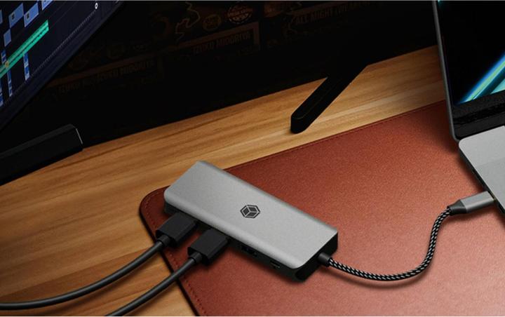 Produktbild Icy Box IB-DK4012-CPD (USB-C, 3 Ports)