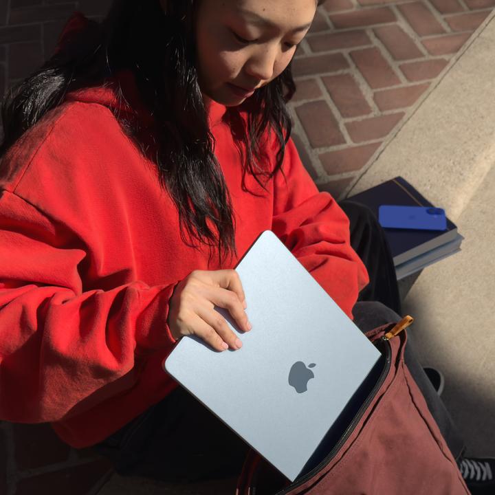 Actual product image Apple MacBook Air – 2025 (13.60", M4, 24 GB, 1000 GB, DE)