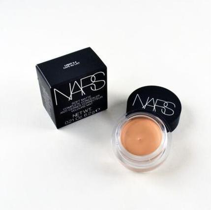 Immagine prodotto NARS Cosmetics Soft Matte Complete Concealer Cafe au Lait (Caffè Au Lait)