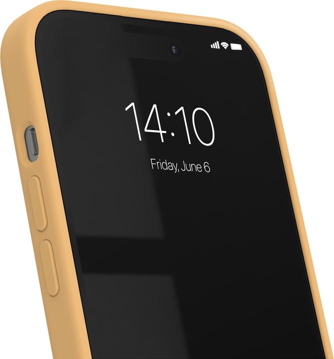 Actual product image iDeal Of Sweden Designer Silicone Cover Apricot (Apple iPhone 14 Pro)