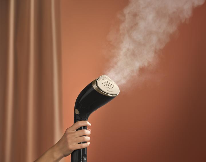 Actual product image Philips Laundry steamer STH7060/80 (1500 W)