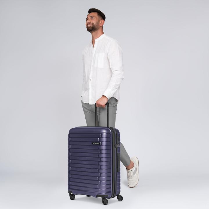 Actual product image Pactastic Collection 04 THE MEDIUM + 4 Rollen Trolley M 66 cm mit Dehnfalte (67 l, M (50 - 90l))