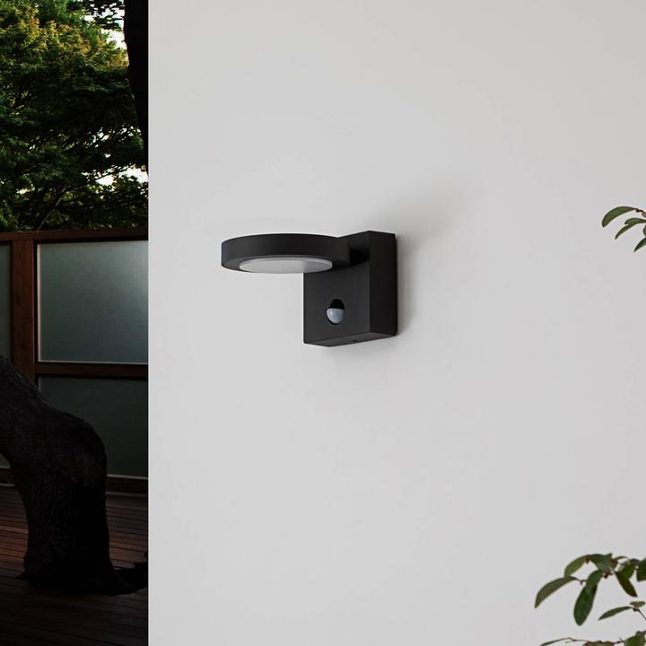 Actual product image Lucande Belna (750 lm, IP54)