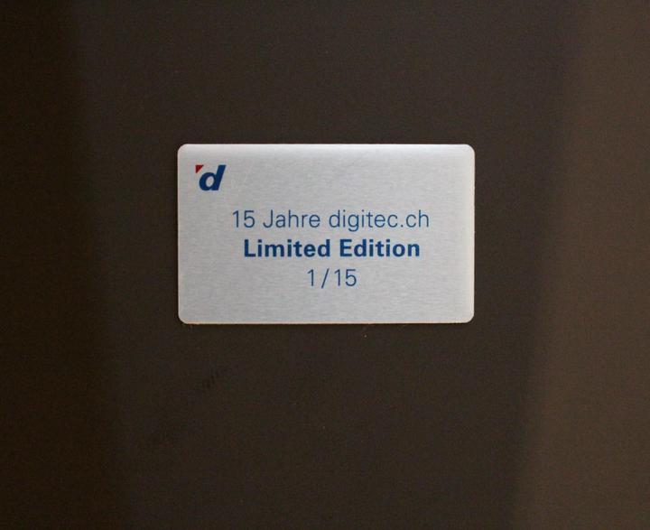 Actual product image Medion Erazer – 15 years digitec Limited Edition (Intel Core i7-6700K, 32 GB, 512 GB, GeForce GTX 1080)