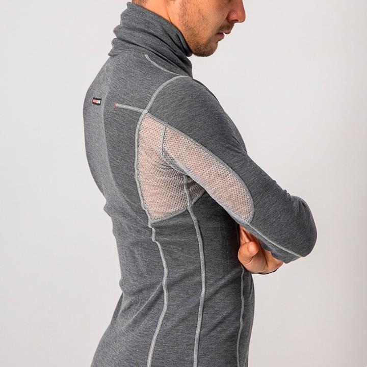 Actual product image Castelli Flanders Warm Neck Longsleeve (M)