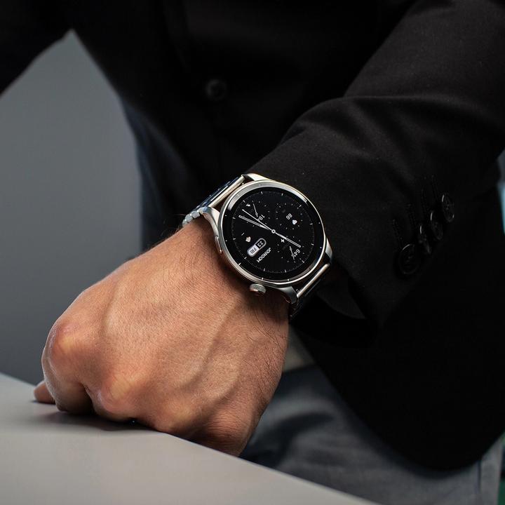 Actual product image Joyroom Smartwatch R-FV1 (Black)