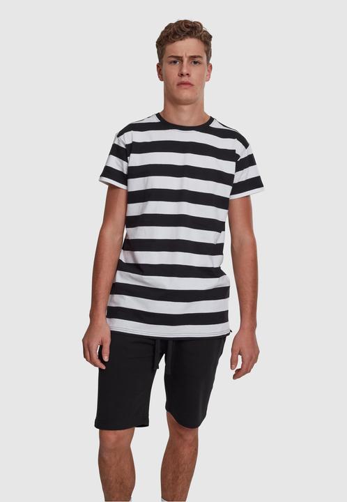 Actual product image Urban Classics tee (M)