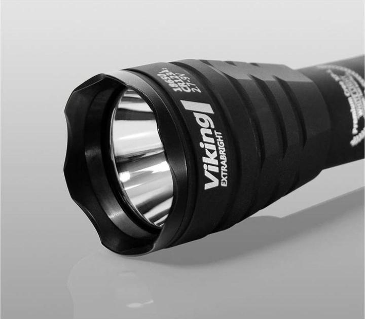 Immagine prodotto ArmyTek Lampada a mano (2.45 cm, 1150 lm)