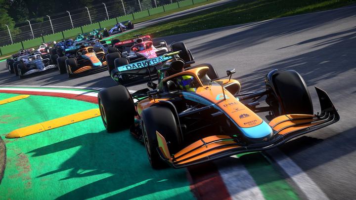 Actual product image Microsoft F1 22 (Xbox One X)