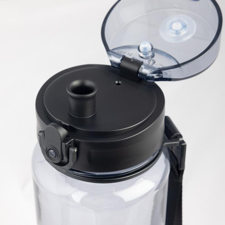 Actual product image Galaxus Tritan drinking bottle (1 l)