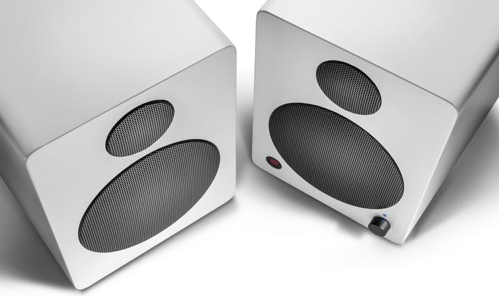 Actual product image Wavemaster Cube Mini Neo