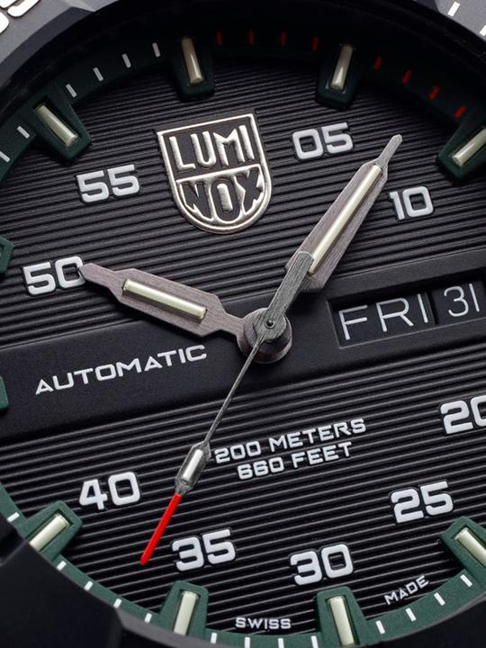 Immagine prodotto Luminox Maestro (Fatto in Svizzera, 45 mm)