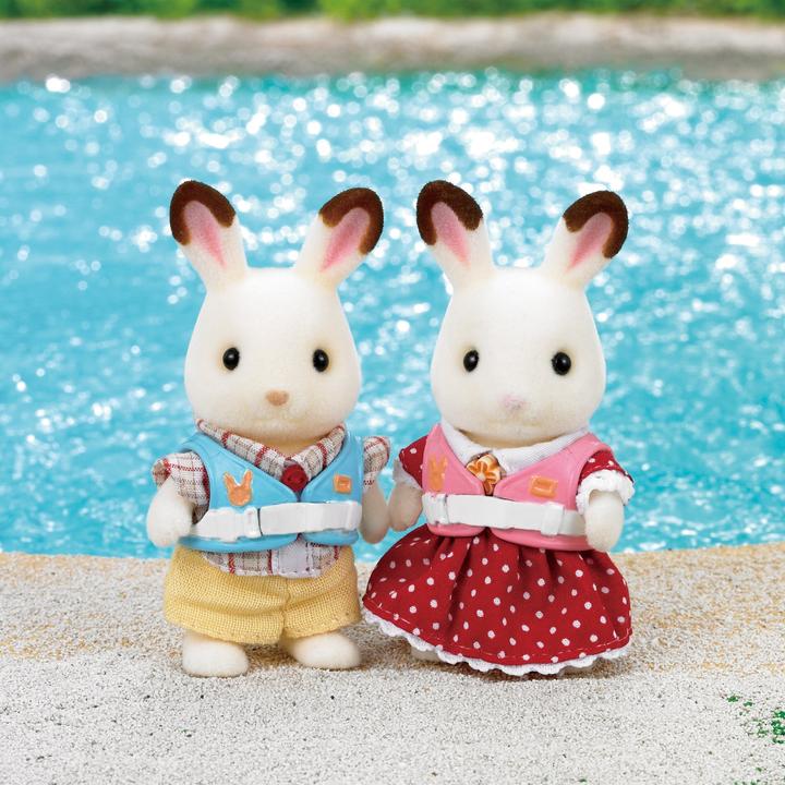 Actual product image Sylvanian Families Canoe set