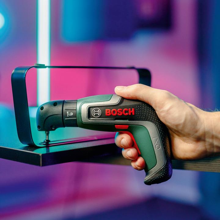 Image du produit Bosch Home & Garden IXO 7-Set (Fonctionnement sur batterie)