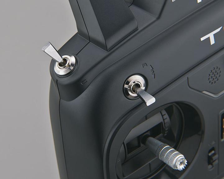 Actual product image Futaba T6K-R3006SB-2.4G Mode 2 without battery / charger
