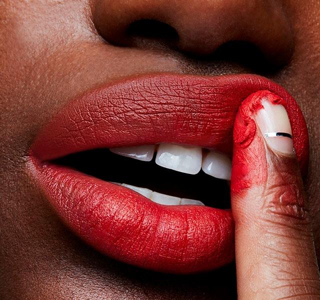 Immagine prodotto MAC Cosmetics Rossetto (702 Pericoloso)