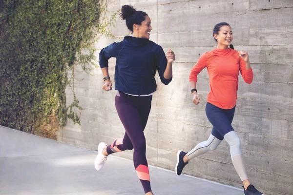 Produktbild Fitbit Charge 3 Special Edition (28.80 mm)