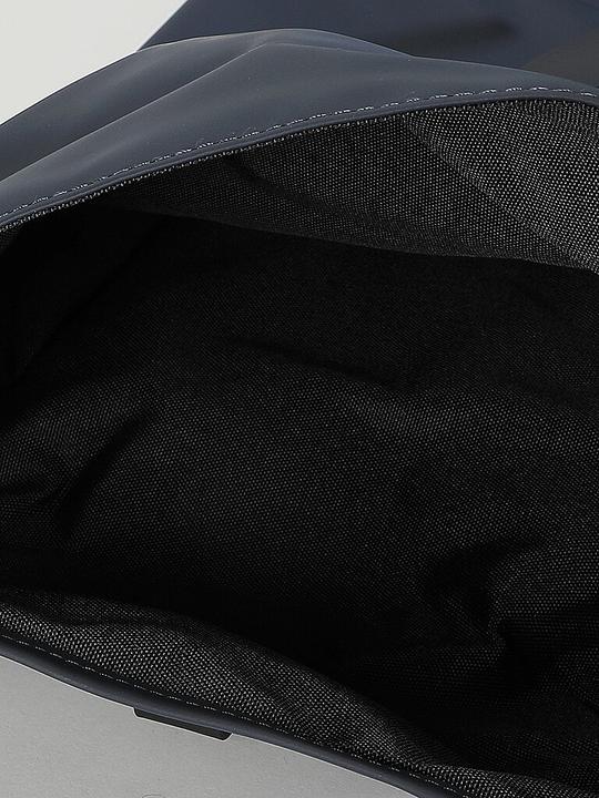 Actual product image Rains Rolltop (13 l)