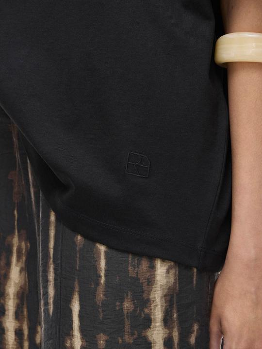 Actual product image Rouge Edit Baumwoll T-Shirt in Oversize (S)