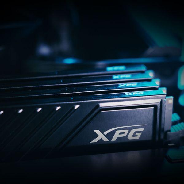 Productafbeelding Adata DDR4 32GB 3600-18 K2 XPG Spectrix D35G RGB zwart (AX4U360016G18I-DTBKD35G) (2 x 16GB, 3600 MHz, DDR4 RAM, U-DIMM)