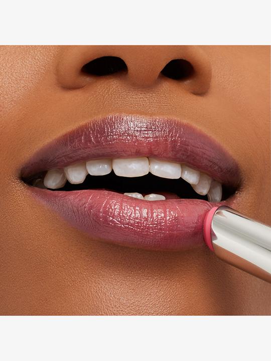 Actual product image Mac Knives Glow Play Tendertalk Lip Balm Photogenic (Balm)