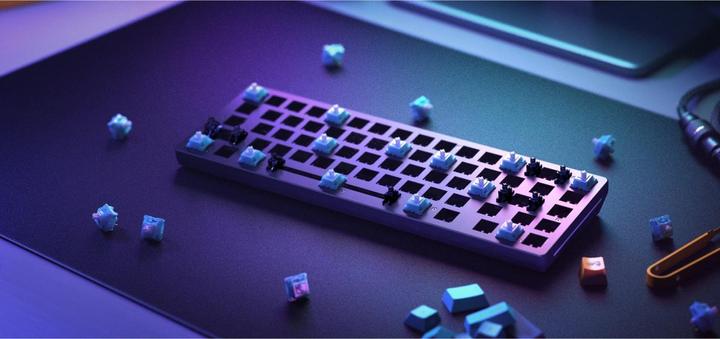 Actual product image Glorious PC Gaming Race Gmmk 2 (DE, Cable)