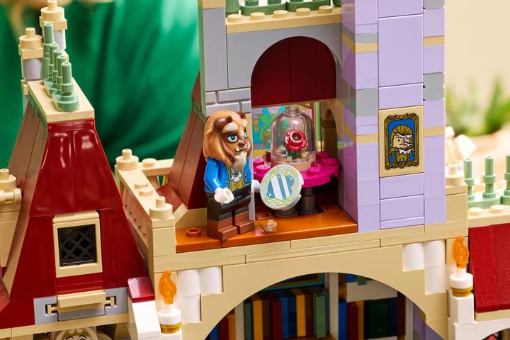 Produktbild LEGO Das Schloss aus „Die Schöne und das Biest“ (43263, LEGO Disney)