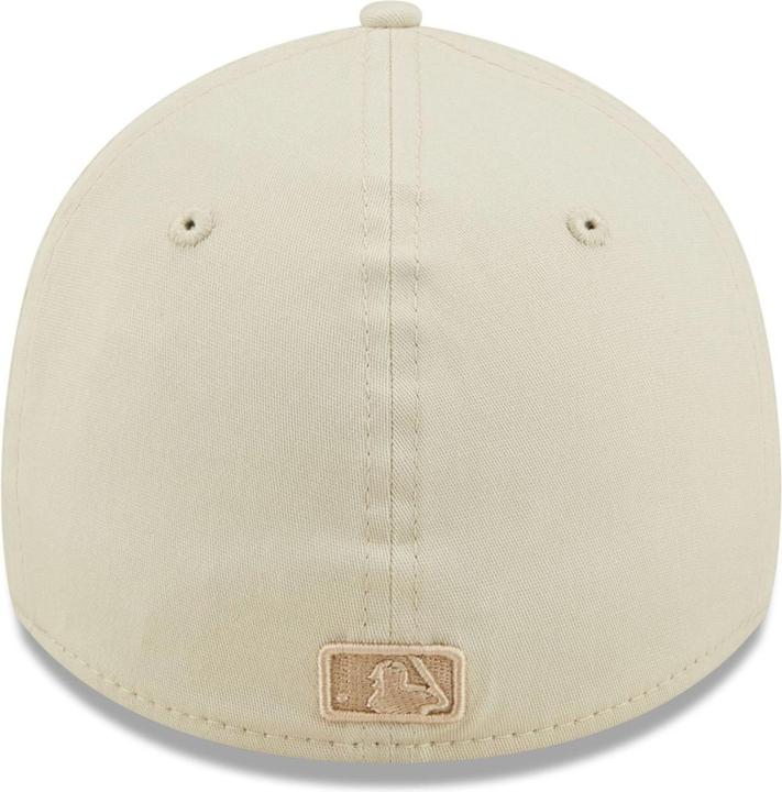 Actual product image New Era 39Thirty Stretch Cap - New York Yankees beige - L/XL (XL)