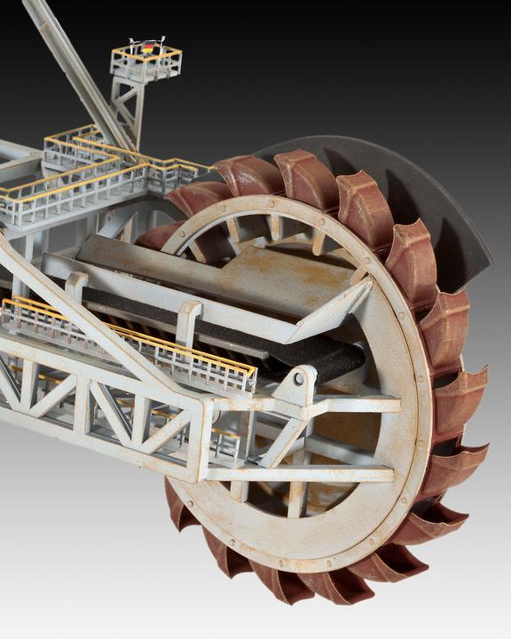 Actual product image Revell 05685 Bucket wheel excavator 289 Ltd.Edition construction machinery kit 1:1200