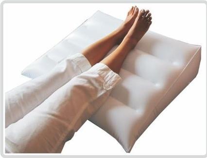 Image du produit Sundo Nadmuchiwana poduszka ortopedyczna pod nogi i plecy (60 x 10 x 60 cm)
