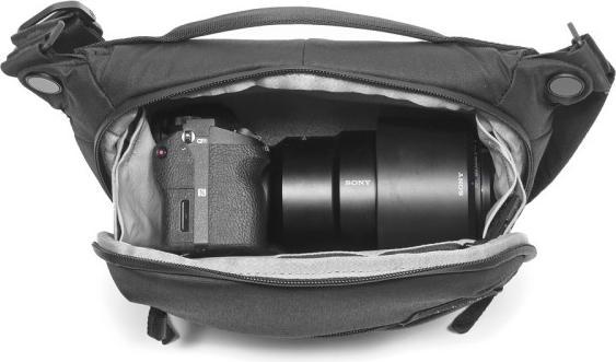 Actual product image Peak Design Everyday Sling (Camera hip bag, 3 l)