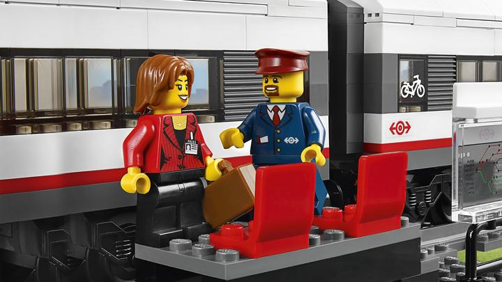 Produktbild LEGO City Hochgeschwindigkeitszug (60051, LEGO City)