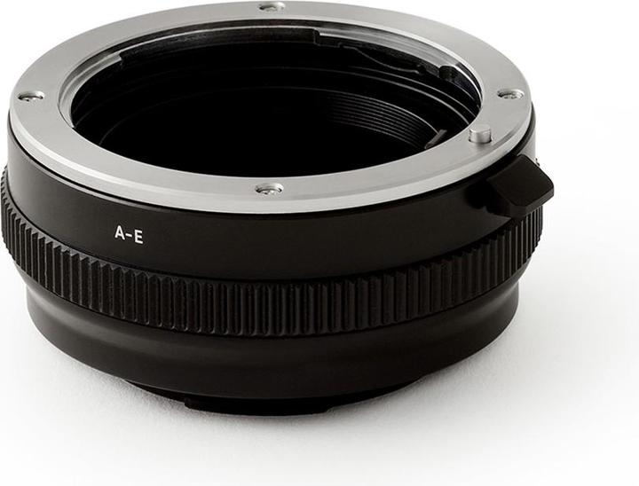 Urth Sony A (Minolta AF) Lens to Sony E Camera Body