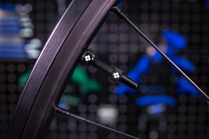 Actual product image Muc-Off V2 Tubeless Valve Kit, 80mm