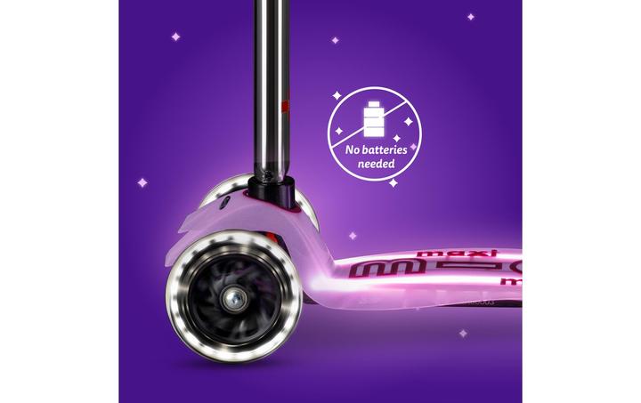 Actual product image Micro Scooter Maxi Deluxe Glow LED Plus Luminous Purple