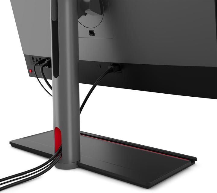 Image du produit Lenovo ThinkCentre M90a Pro Gen 4 (Intel Core i7-13700, 16 Go, 512 Go)