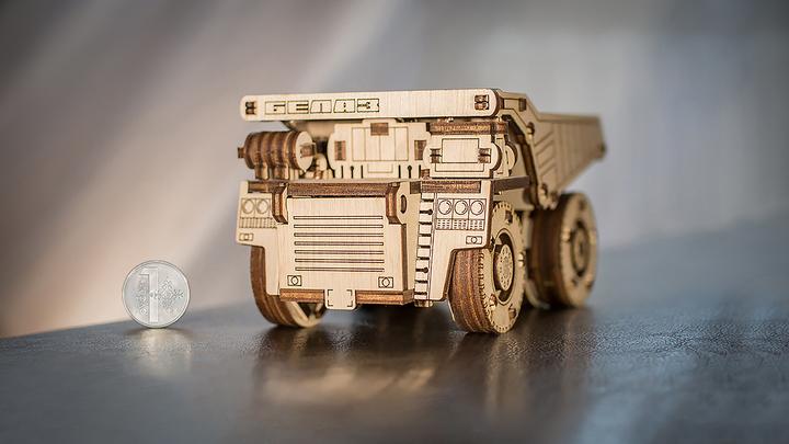 Immagine prodotto Eco Wood Art Mini dumper BelAZ
