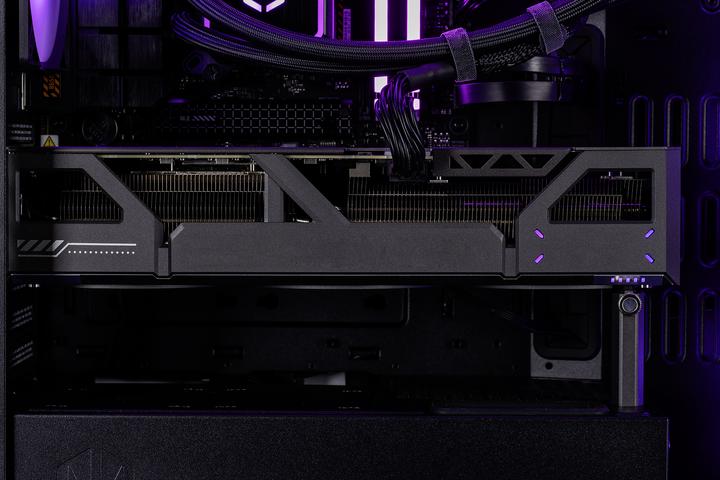 Immagine prodotto Actina 5901443415213 (32 GB, 2000 GB, GeForce RTX 5070)