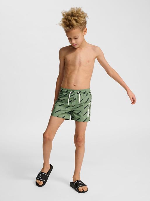 Actual product image hummel hmlCHILL BOARD SHORTS (128)