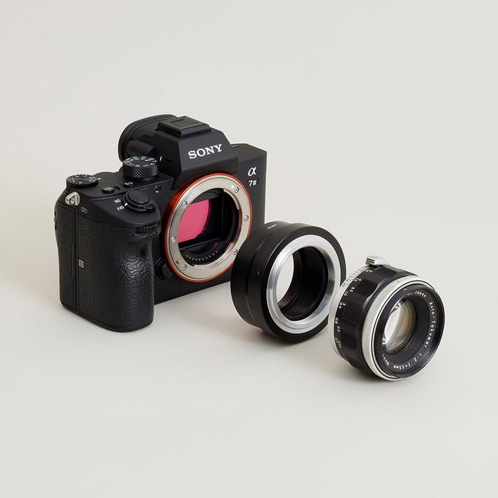 Produktbild Urth Lens Mount Adapter: Compatible with M42 Lens and Sony E Camera Body