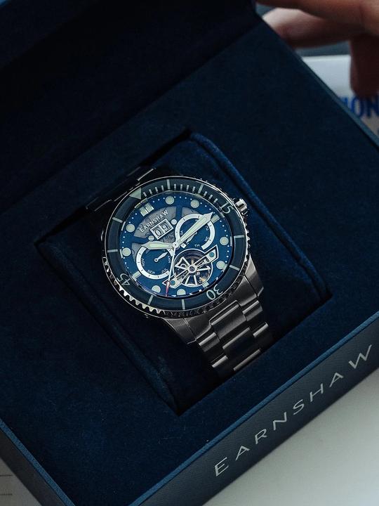 Immagine prodotto Thomas Earnshaw ES-8174-22 Duncan Grand Date Open Heart 43mm (Orologio da polso analogico, 43 mm)