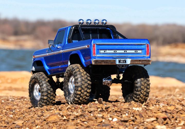Immagine prodotto Traxxas TRX-4 79 Ford F150 High-Trail 1/10 Crawler RTR blu spazzolato, senza batteria e caricatore (RTR pronto all'uso)