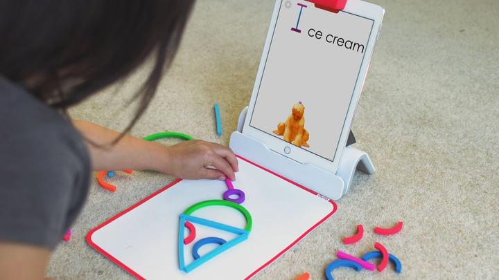 Actual product image Play Osmo Little Genius Starter Kit (German, French, Italian, English)