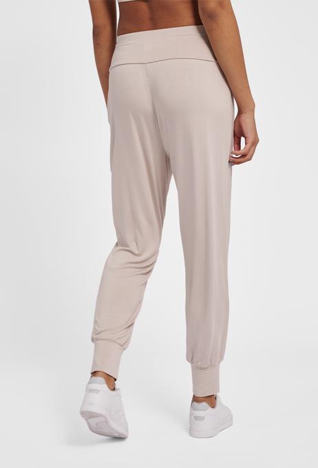 Actual product image hummel Mt Fiona Loose Pants (XS)