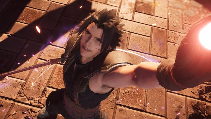 Produktbild Square Enix Crisis Core Final Fantasy VII Reunion (Xbox One X, Xbox Series X, IT)