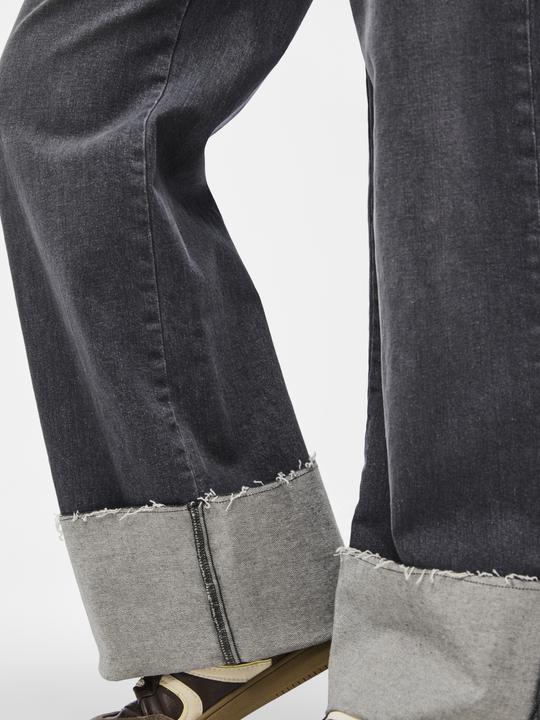 Produktbild Pieces PCPIL HW Straight Fit Jeans (29)
