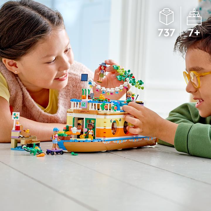 Actual product image LEGO Houseboat (41702, LEGO Friends)