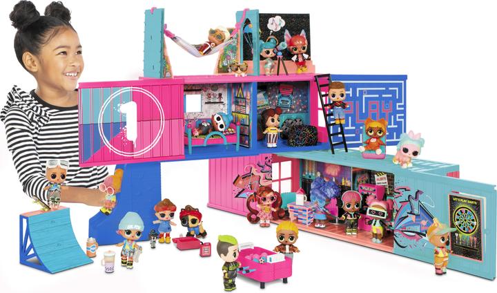 Actual product image MGA Fashion Show House