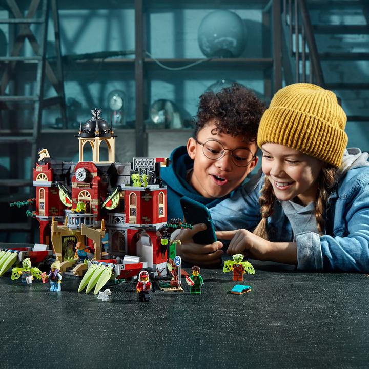 Image du produit LEGO L'école hantée de Newbury (70425, LEGO Hidden Side)
